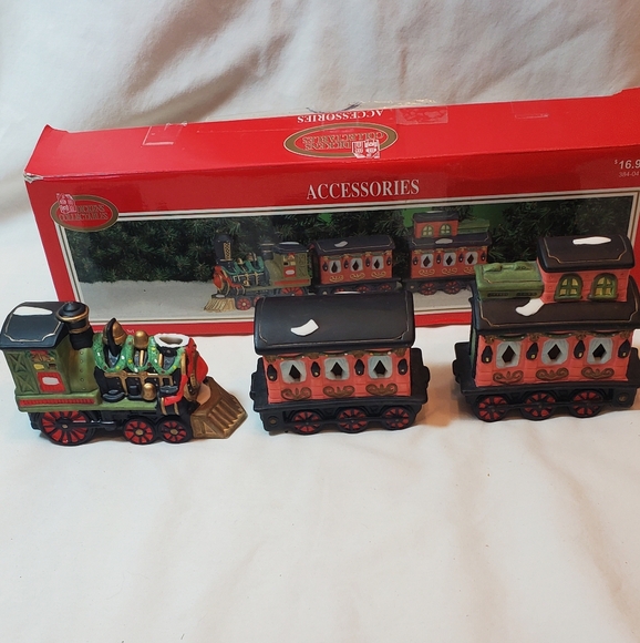 Dickens Collectibles Vintage 1998 Hand Painted Porcelain Train Set, 3 Pieces - Picture 6 of 14